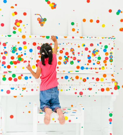 Menjelajah Dunia Imajinasi Anak di Children's Biennale 2017