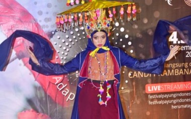 Santoon Memeriahkan Festival Payung di Candi Prambanan