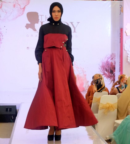 Act Like a Lady, Dress Like a Lady