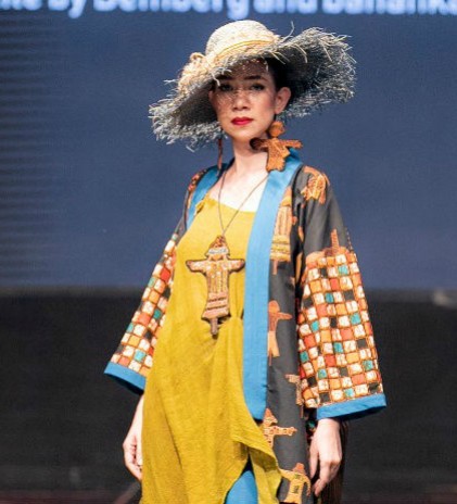 Cerita 'Memedi Sawah' nan Elok dari 3 Ratu Batik 