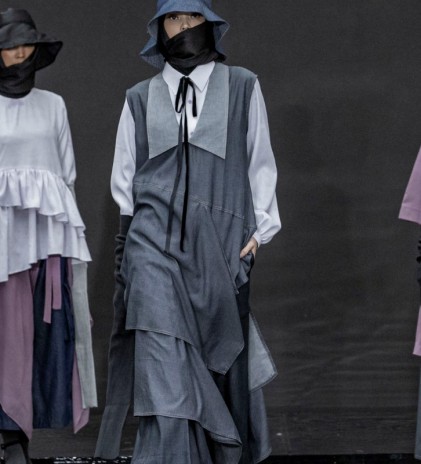 Lihat Koleksi dari Irna La Perle, Nuniek Mawardi, Irmasari Joeda dan Yufie Kartaatmaja di MUFFEST Bandung