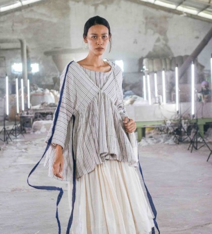 Koleksi Sejauh Mata Memandang, Memberi Nafas Baru untuk Kain 