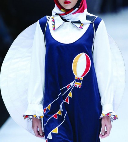 Semarak Warna Balon Udara Hannie Hananto