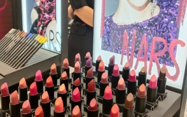 Butik Perdana NARS di Senayan City, dengan Koleksi Makeup Terlengkap