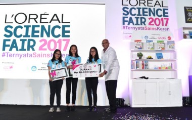 L&rsquo;Or&eacute;al Science Fair 2017; Girls & Science Are Perfect Match!
