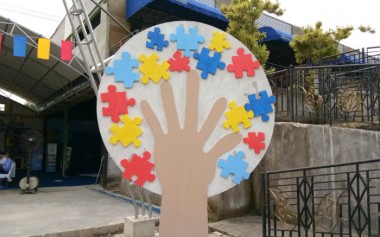 Mengembangkan Potensi dan Kemandirian Anak Autis