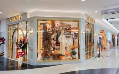 Merasakan Kemewahan Toko Pertama Klamby di Plaza Indonesia