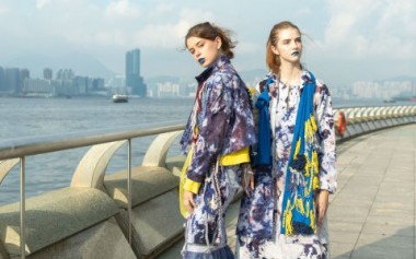 Risa Maharani dengan Koleksi Ikatten Tampil di Center Stage Hongkong