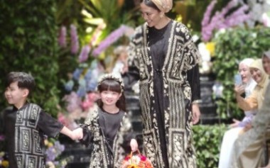 Romantisnya Koleksi Bertema Taman Bunga dari Nawasana